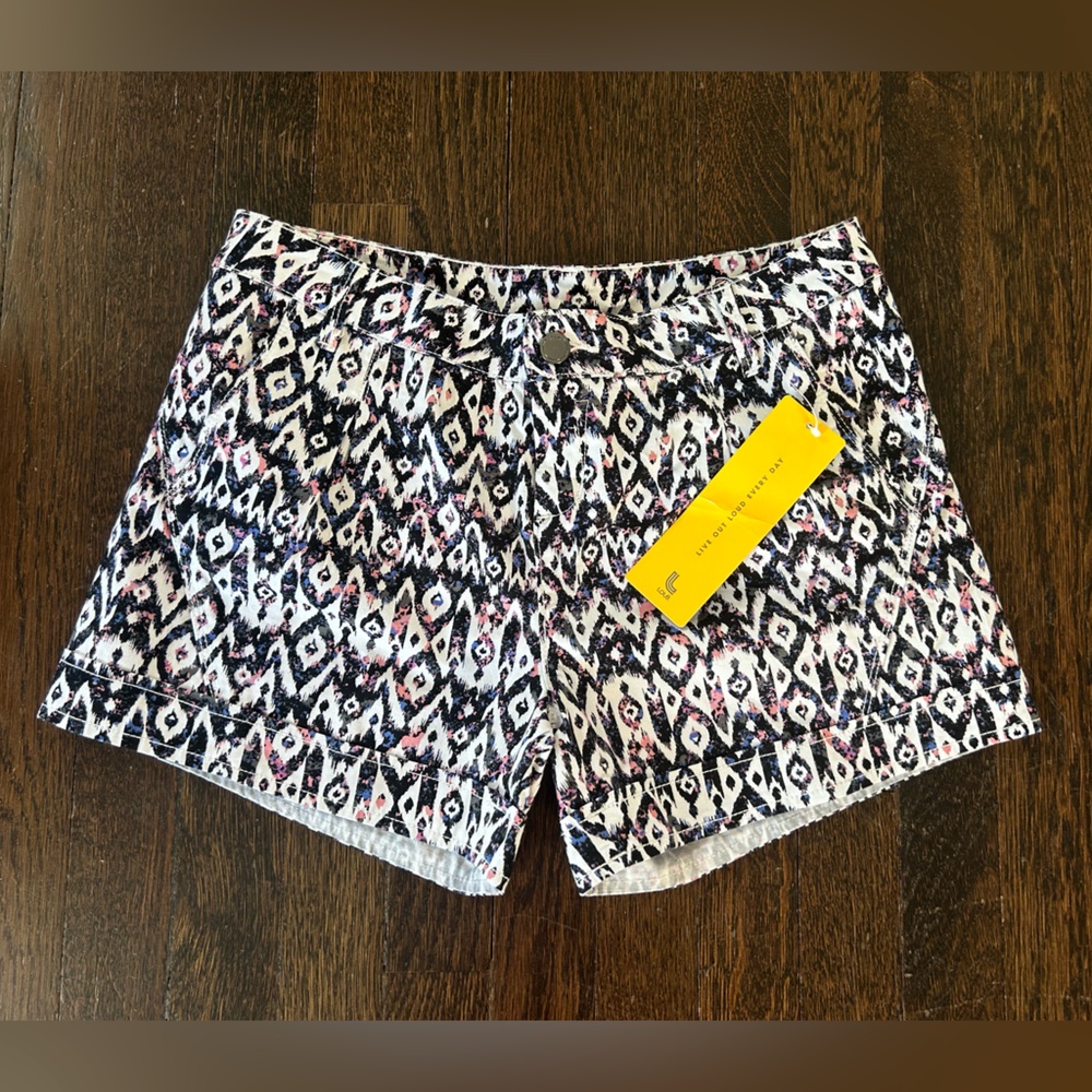 NWT Lole Pleated Shorts